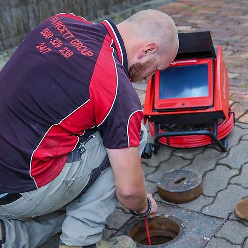Plumbers in Upper Sturt